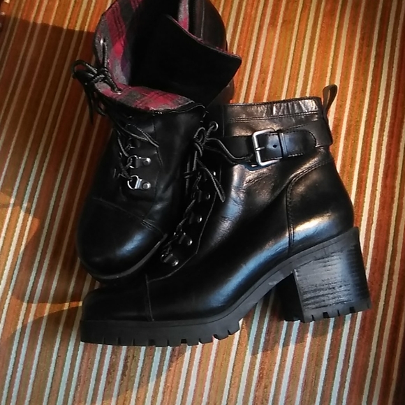 Ankle boots, NINE WEST size 10M - Picture 1 of 4